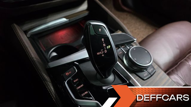 BMW 5-SERIES 530i xDrive M Sport Package Plus купить на сайте DeffCars