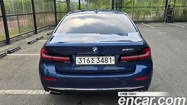 BMW 5-SERIES 520i Luxury купить на сайте DeffCars