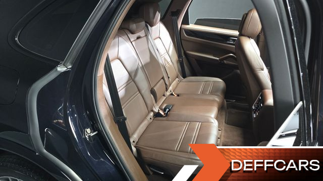 Porsche CAYENNE 3.0 купить на сайте DeffCars