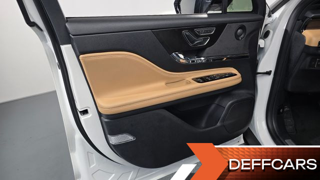Lincoln CORSAIR 2.0 Reserve AWD купить на сайте DeffCars