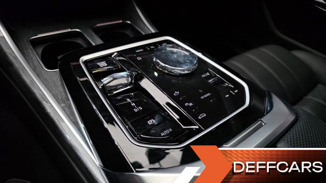 BMW 7-SERIES 740d xDrive M Sport купить на сайте DeffCars
