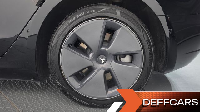 Tesla MODEL 3 Long Range AWD купить на сайте DeffCars