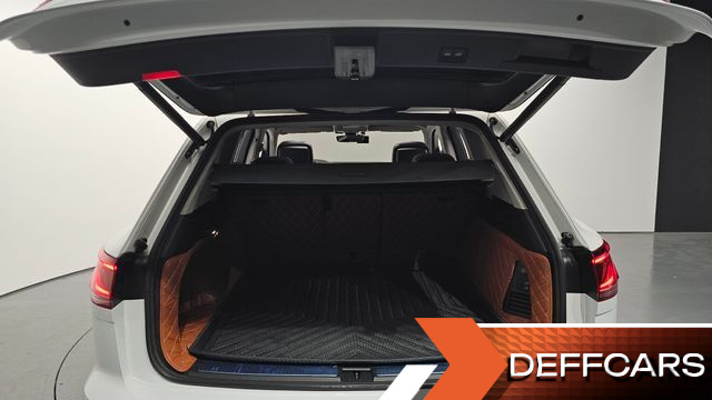 Volkswagen TOUAREG 3.0 TDI Prestige купить на сайте DeffCars