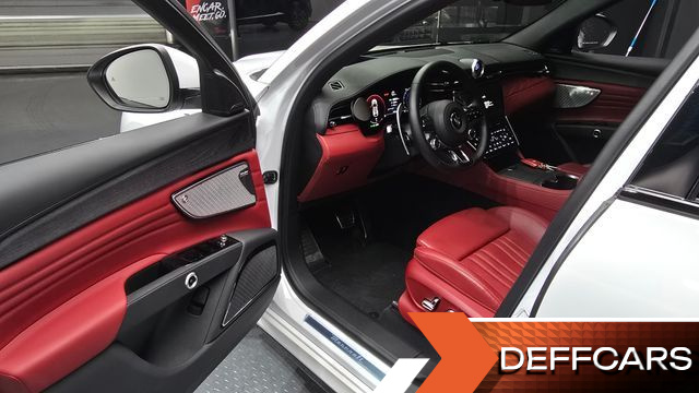 Maserati GRECALE 2.0 AWD Modena купить на сайте DeffCars