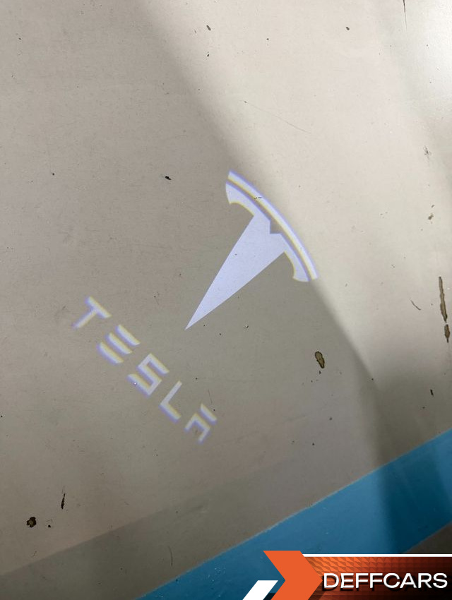 Tesla MODEL 3 Long Range AWD купить на сайте DeffCars