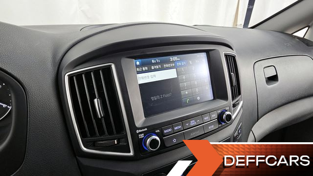 Hyundai STAREX Urban 9-Seater Premium купить на сайте DeffCars