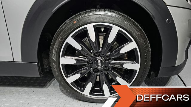 Mini COOPER 5Door Standard 3rd купить на сайте DeffCars