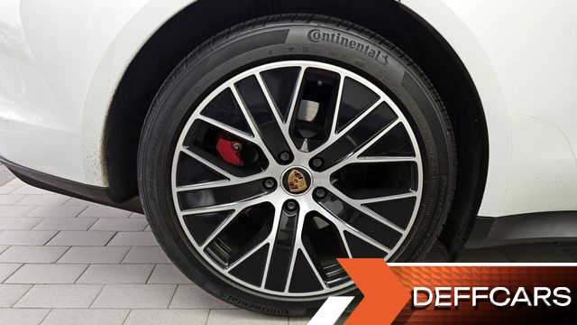 Porsche TAYCAN 4S купить на сайте DeffCars