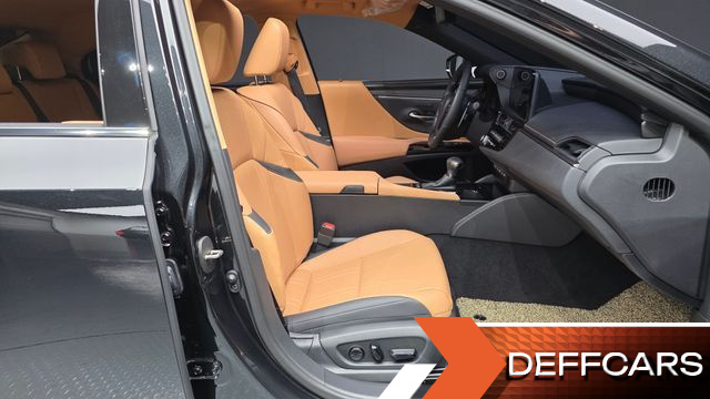 Lexus ES Luxury Plus купить на сайте DeffCars