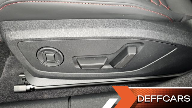 Audi RS3 2.5 TFSI Quattro Carbon Edition купить на сайте DeffCars