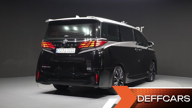 Toyota ALPHARD 2.5 HEV Executive AWD купить на сайте DeffCars