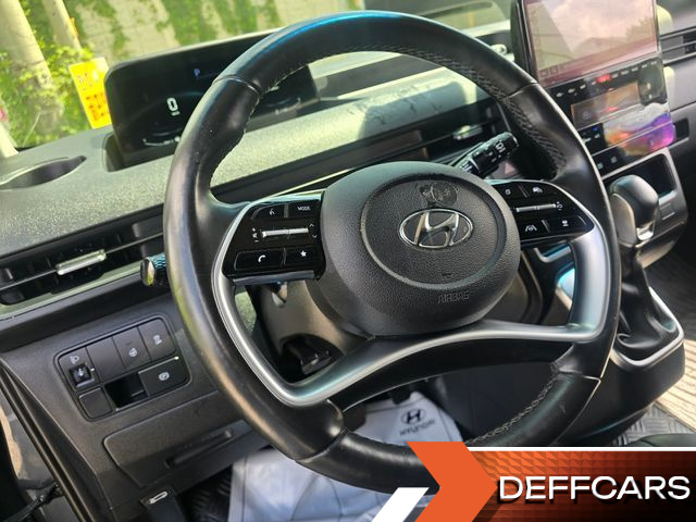 Hyundai STARIA L3.5 Cargo 3-Seater Modern купить на сайте DeffCars