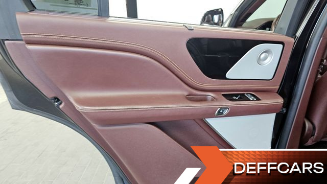 Lincoln AVIATOR 3.0 Black Label AWD купить на сайте DeffCars