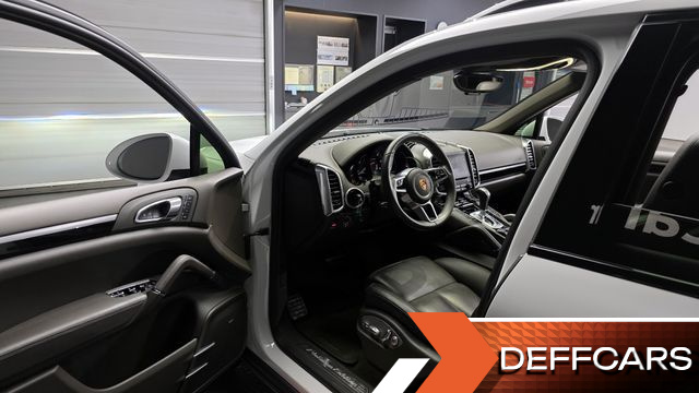 Porsche CAYENNE 3.0 Diesel Platium Edition 958 купить на сайте DeffCars