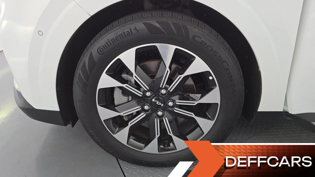 Kia CARNIVAL 9-Seater Signature купить на сайте DeffCars