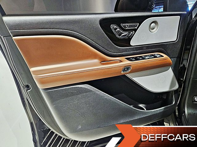Lincoln AVIATOR 3.0 Reserve  AWD купить на сайте DeffCars