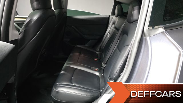 Tesla MODEL Y RWD купить на сайте DeffCars