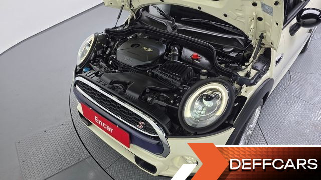 Mini COOPER 5Door Standard 3rd купить на сайте DeffCars