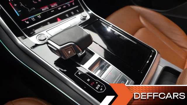 Audi Q8 45 TDI Quattro Premium купить на сайте DeffCars