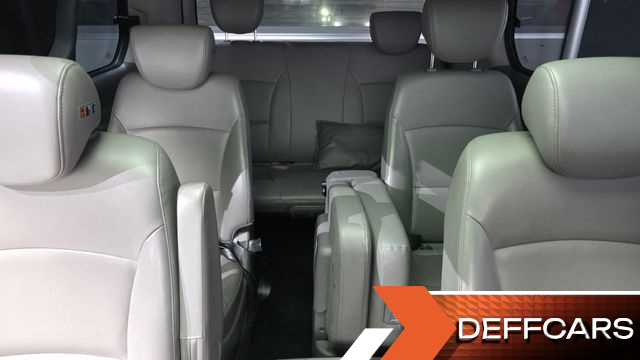 Hyundai STAREX 4WD Wagon 11-Seater Modern купить на сайте DeffCars