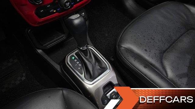 Jeep RENEGADE 1.6 Diesel Limited купить на сайте DeffCars