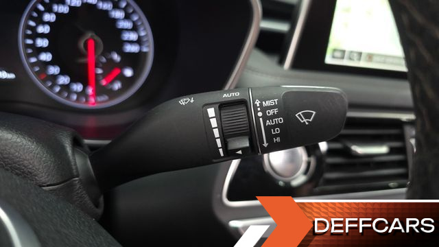 Genesis G70 2.0T Elite купить на сайте DeffCars