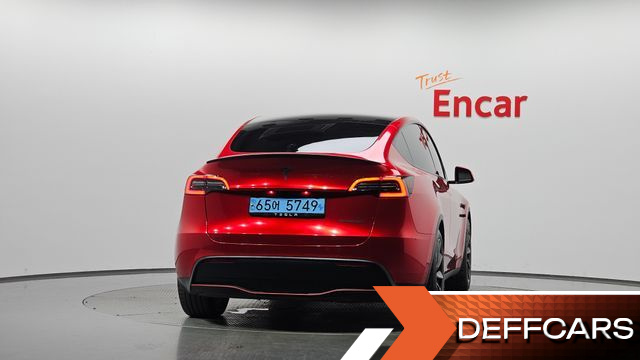 Tesla MODEL Y Long Range AWD купить на сайте DeffCars