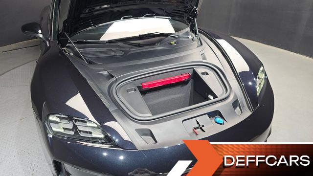 Porsche TAYCAN Base купить на сайте DeffCars