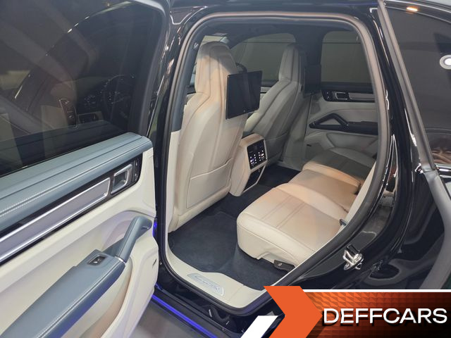 Porsche CAYENNE 3.0 E-HYBRID PLATINUM EDITION купить на сайте DeffCars