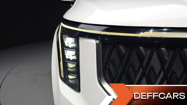 Kia CARNIVAL 9-Seater Noblesse купить на сайте DeffCars