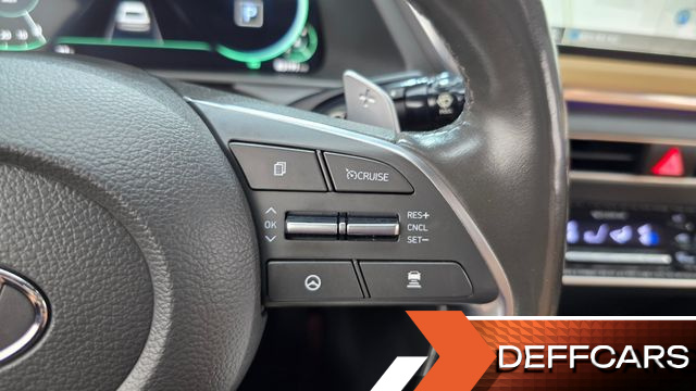 Hyundai SONATA 2.0 Inspiration купить на сайте DeffCars