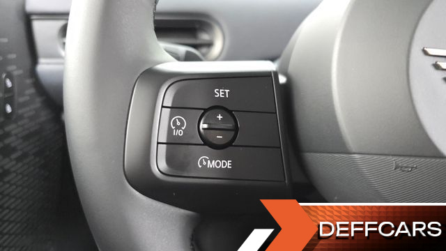 Mini COOPER 5Door Essential купить на сайте DeffCars