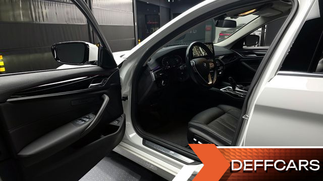 BMW 5-SERIES 520i Luxury купить на сайте DeffCars