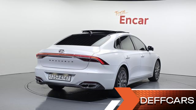 Hyundai GRANDEUR 3.3 Calligraphy купить на сайте DeffCars