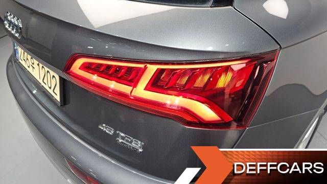 Audi Q5 45 TFSI Quattro Premium купить на сайте DeffCars