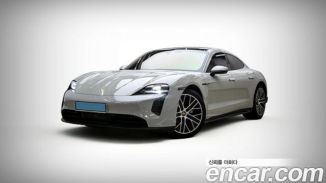 Porsche TAYCAN 4S купить на сайте DeffCars