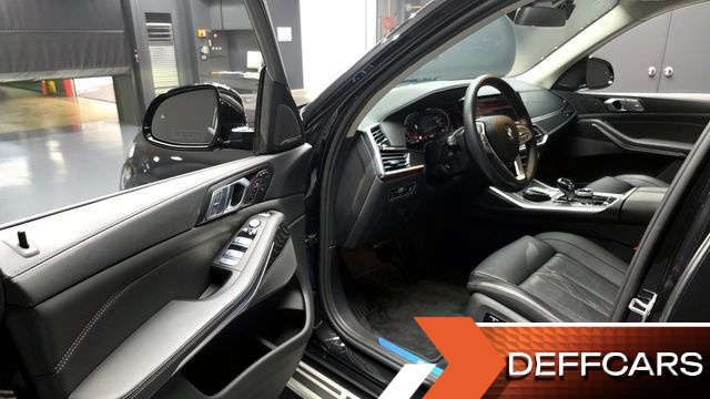 BMW X7 xDrive 40i Design Pure Excellence 6-Seater купить на сайте DeffCars