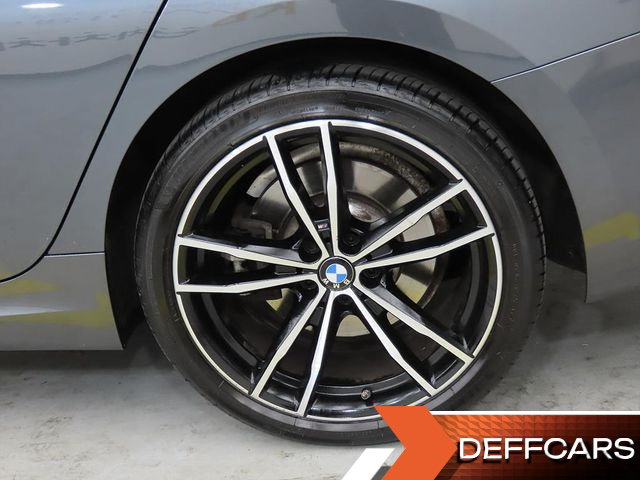 BMW 3-SERIES 330e M Sport купить на сайте DeffCars