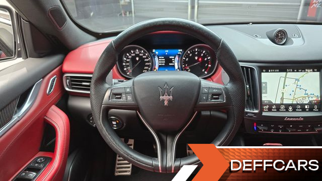 Maserati LEVANTE 3.0 AWD Sport купить на сайте DeffCars