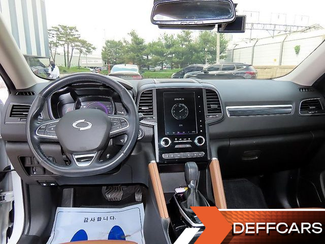 Renault-KoreaSamsung QM6 2.0 LPe RE Signature 2WD купить на сайте DeffCars