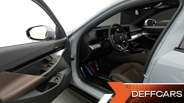 BMW 5-SERIES 520i M Sport купить на сайте DeffCars