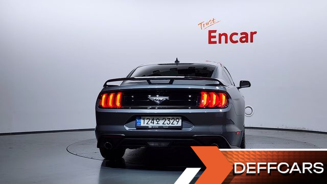 Ford MUSTANG Coupe купить на сайте DeffCars