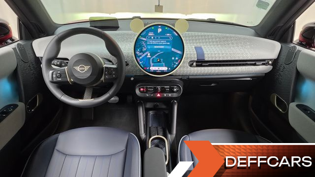 Mini COOPER SE Favoured купить на сайте DeffCars