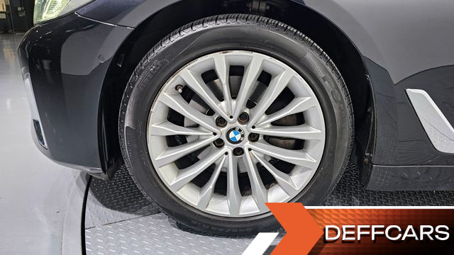 BMW 5-SERIES 520i Luxury купить на сайте DeffCars