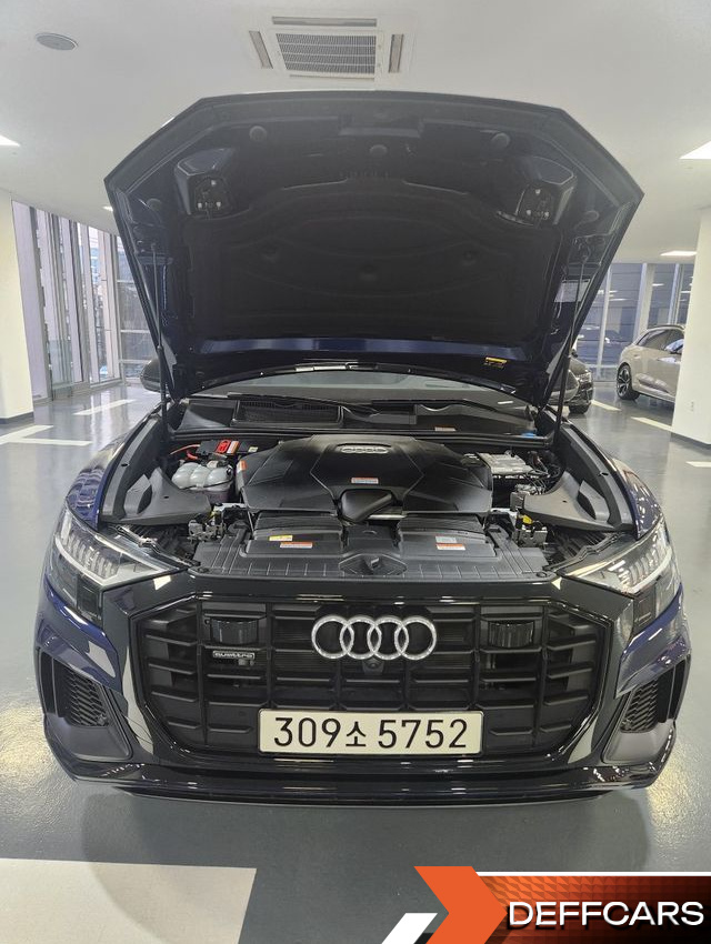 Audi Q8 55 TFSI Quattro Premium купить на сайте DeffCars