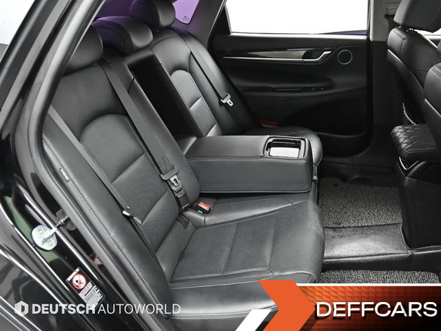 Hyundai GRANDEUR 2.4 Premium купить на сайте DeffCars