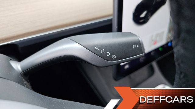 Tesla MODEL 3 Long Range AWD купить на сайте DeffCars