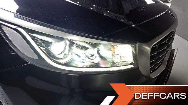 Kia CARNIVAL Gasoline 7-Seater Limousine President купить на сайте DeffCars