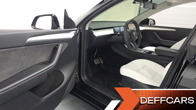 Tesla MODEL Y Long Range AWD купить на сайте DeffCars