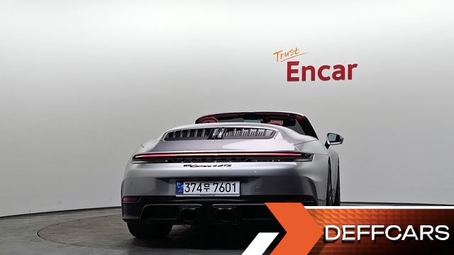 Porsche 911 Carrera 4 GTS Cabriolet купить на сайте DeffCars